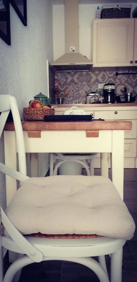 Liza'S Downtown Apartment Χβαρ Εξωτερικό φωτογραφία